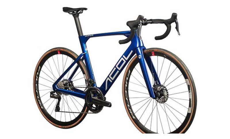 ACOL. NASCE LA NUOVA LINEA DI BICICLETTE FIRMATE DA ALEX COLNAGO E DA WIAWIS