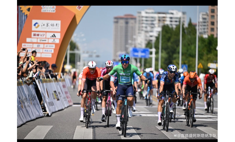 Matteo Malucelli sprints to victory on Taihu Lake Stage 2