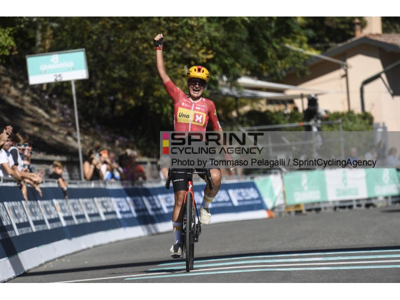 Alessia Vigilia secures solo victory at Giro dell'Emilia Donne