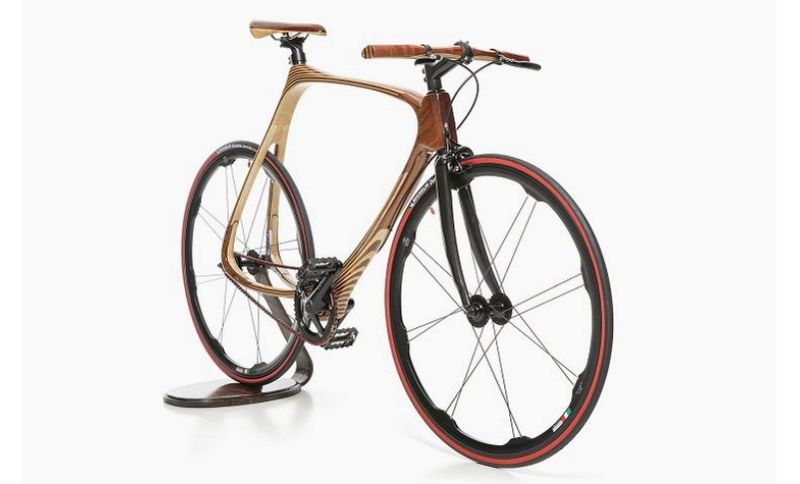 BICI IN LEGNO E CARBONIO. Gioiello made in Italy