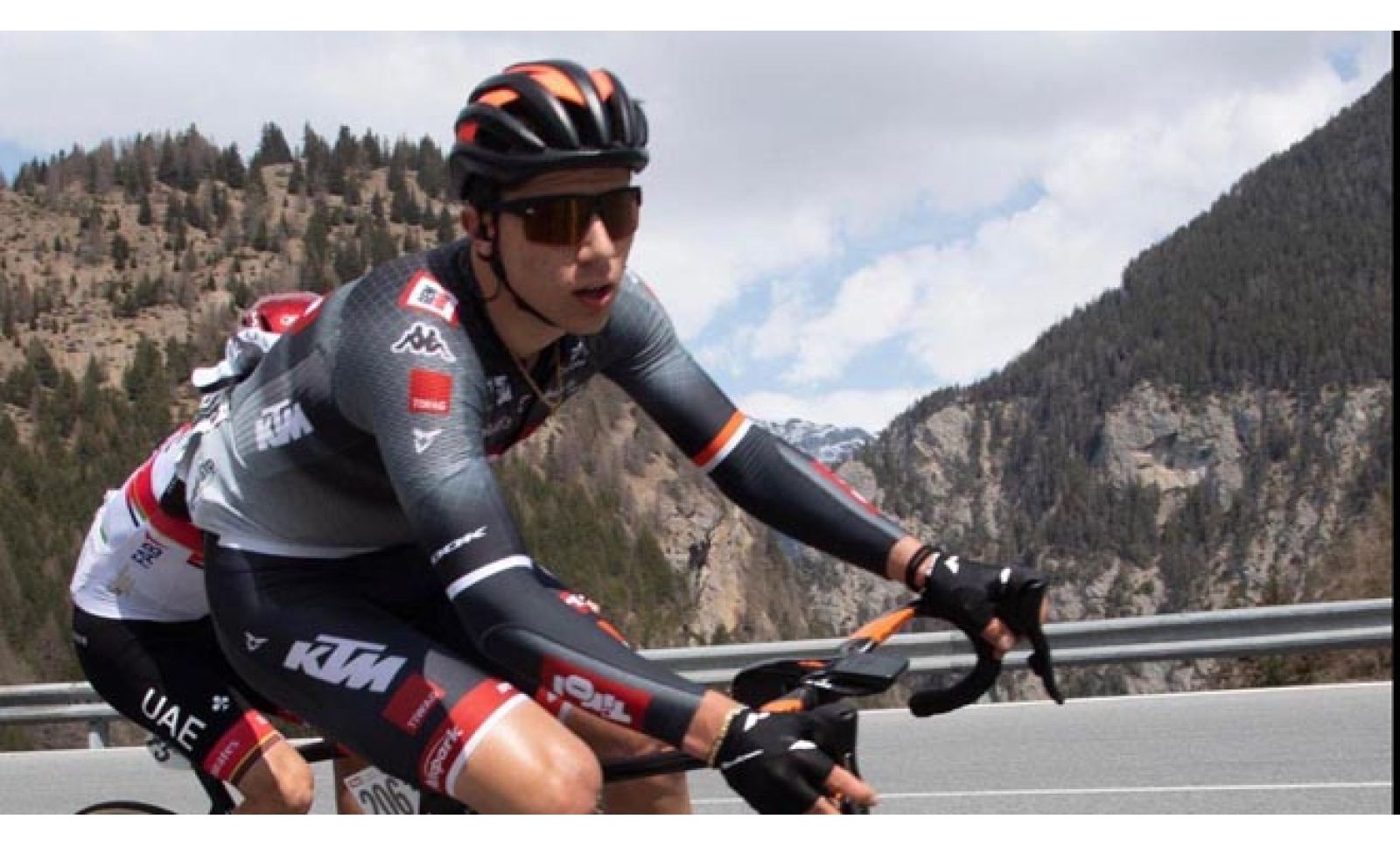 PAOLO ROSOLA FA 65 E SUO FIGLIO KEVIN GLI MANDA UN MESSAGGIO SPECIALE