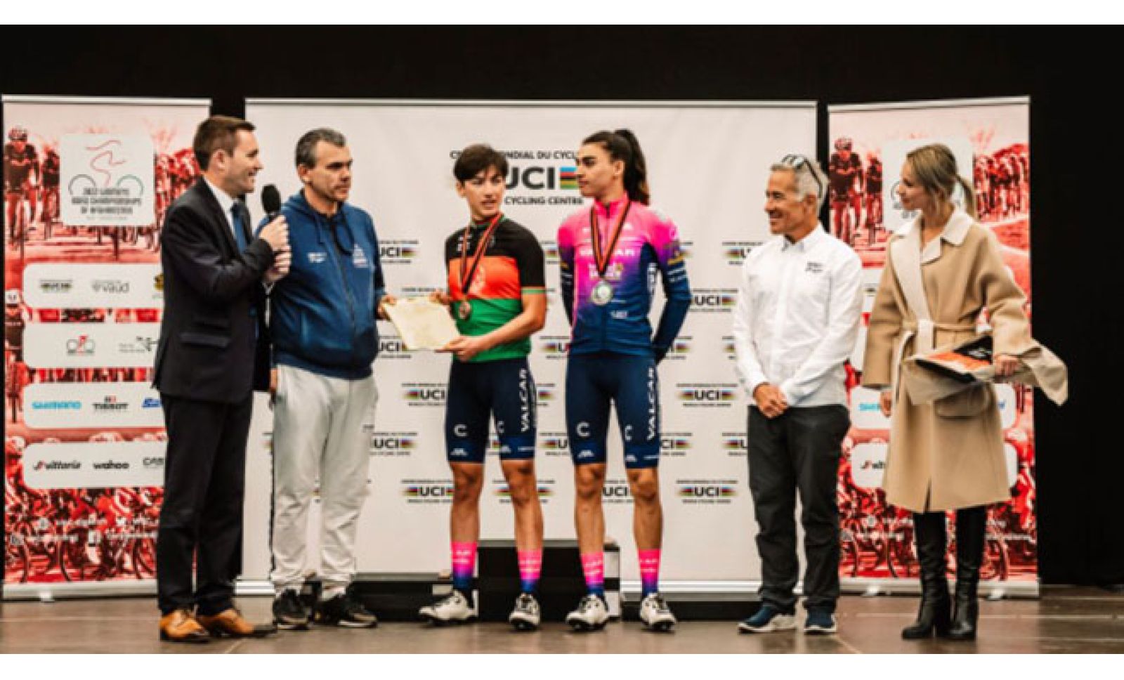 DISPUTATI AD AIGLE I CAMPIONATI FEMMINILI AFGANI TITOLO A FARIBA